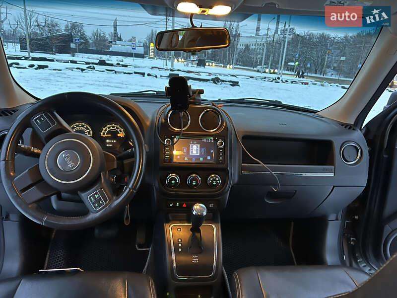 Позашляховик / Кросовер Jeep Patriot 2015 в Краматорську