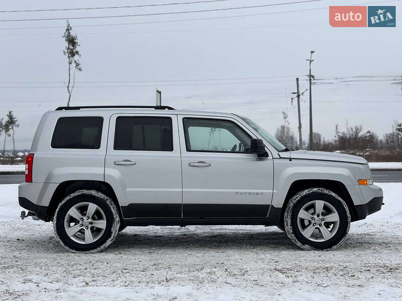 Позашляховик / Кросовер Jeep Patriot 2012 в Харкові