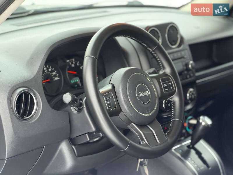 Позашляховик / Кросовер Jeep Patriot 2012 в Харкові