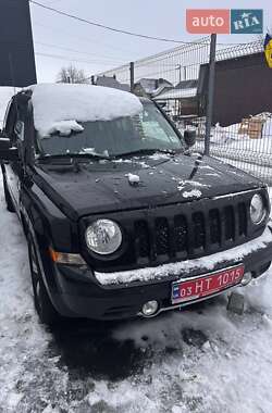 Внедорожник / Кроссовер Jeep Patriot 2016 в Луцке