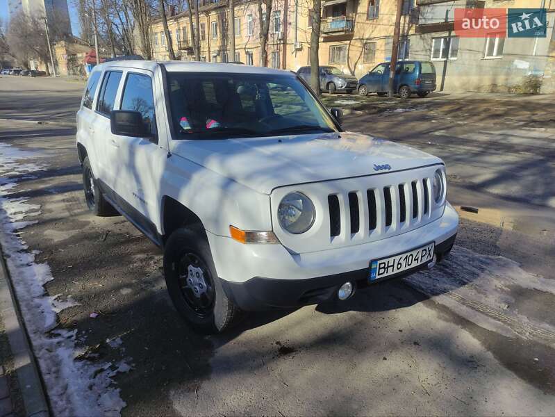 Jeep Patriot 2016