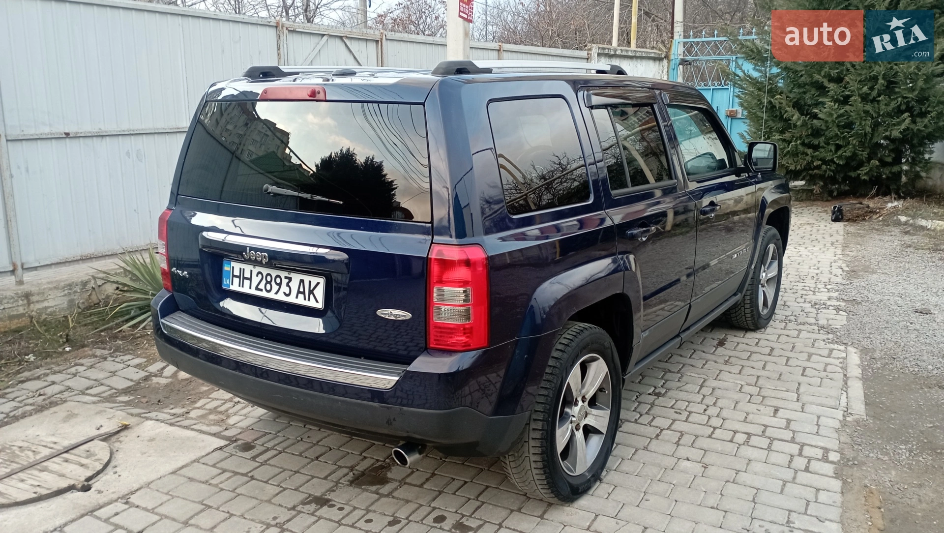 2016 Jeep Liberty (Patriot) - мініатюра 4