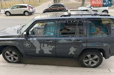 Позашляховик / Кросовер Jeep Patriot 2014 в Києві