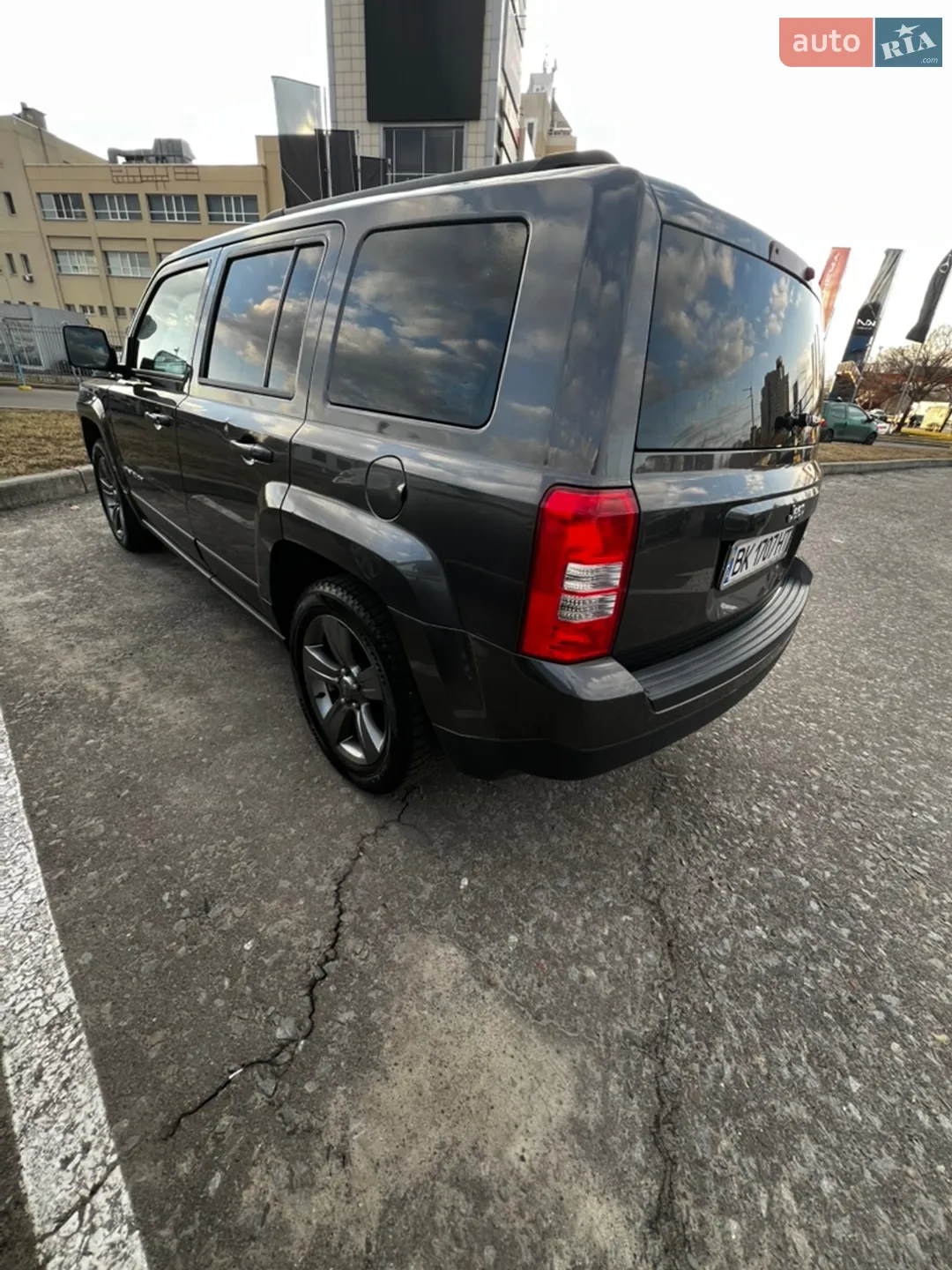 2014 Jeep Liberty (Patriot) - мініатюра 4