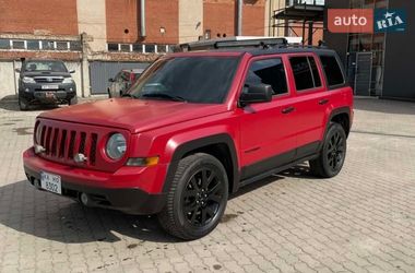 Позашляховик / Кросовер Jeep Patriot 2015 в Калуші