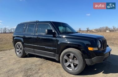 Внедорожник / Кроссовер Jeep Patriot 2013 в Житомире