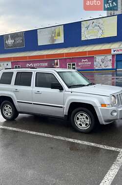 Внедорожник / Кроссовер Jeep Patriot 2010 в Киеве
