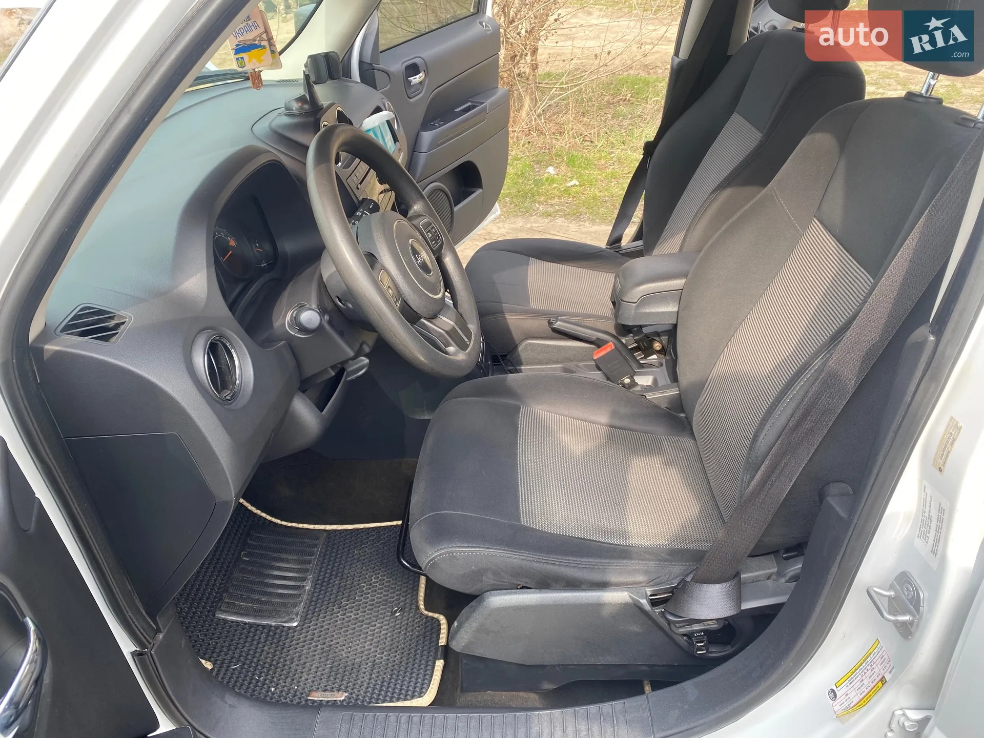 2014 Jeep Liberty (Patriot) - мініатюра 12