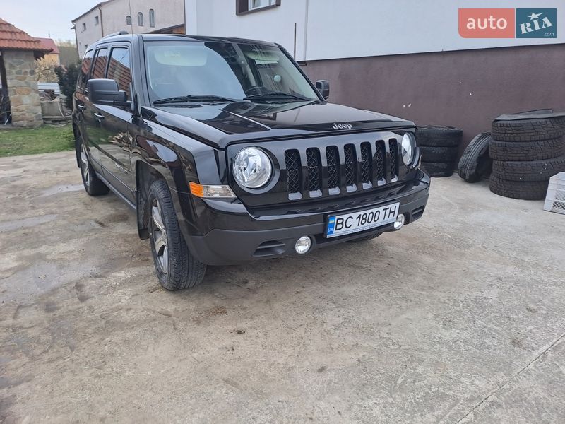 Внедорожник / Кроссовер Jeep Patriot 2016 в Добромиле
