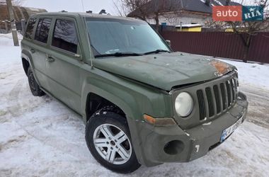 Позашляховик / Кросовер Jeep Patriot 2008 в Києві