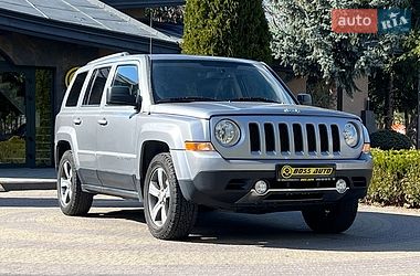 Внедорожник / Кроссовер Jeep Patriot 2015 в Львове