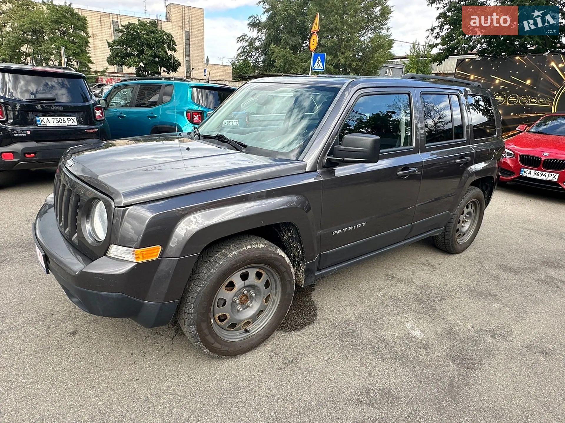 2015 Jeep Liberty (Patriot) - мініатюра 14
