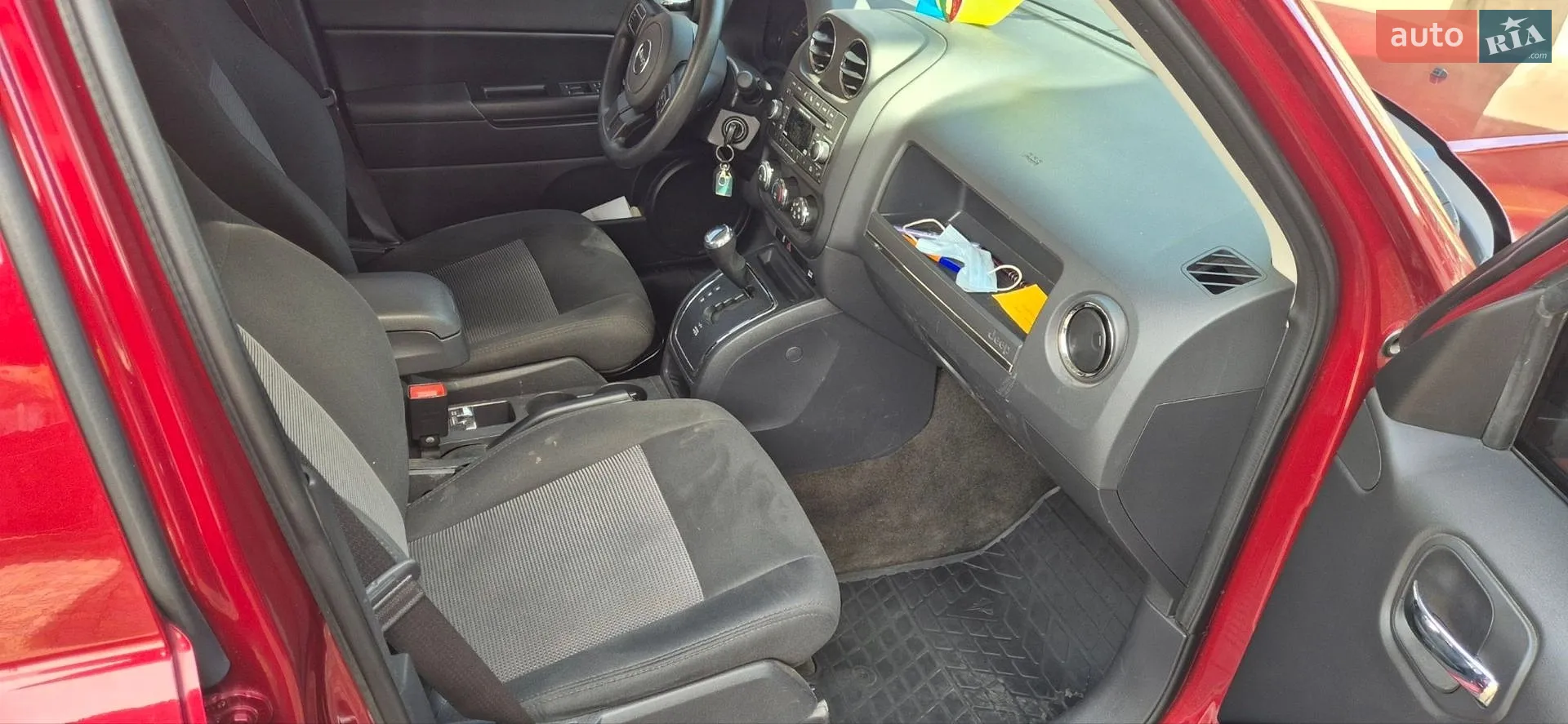 2015 Jeep Liberty (Patriot) - мініатюра 30