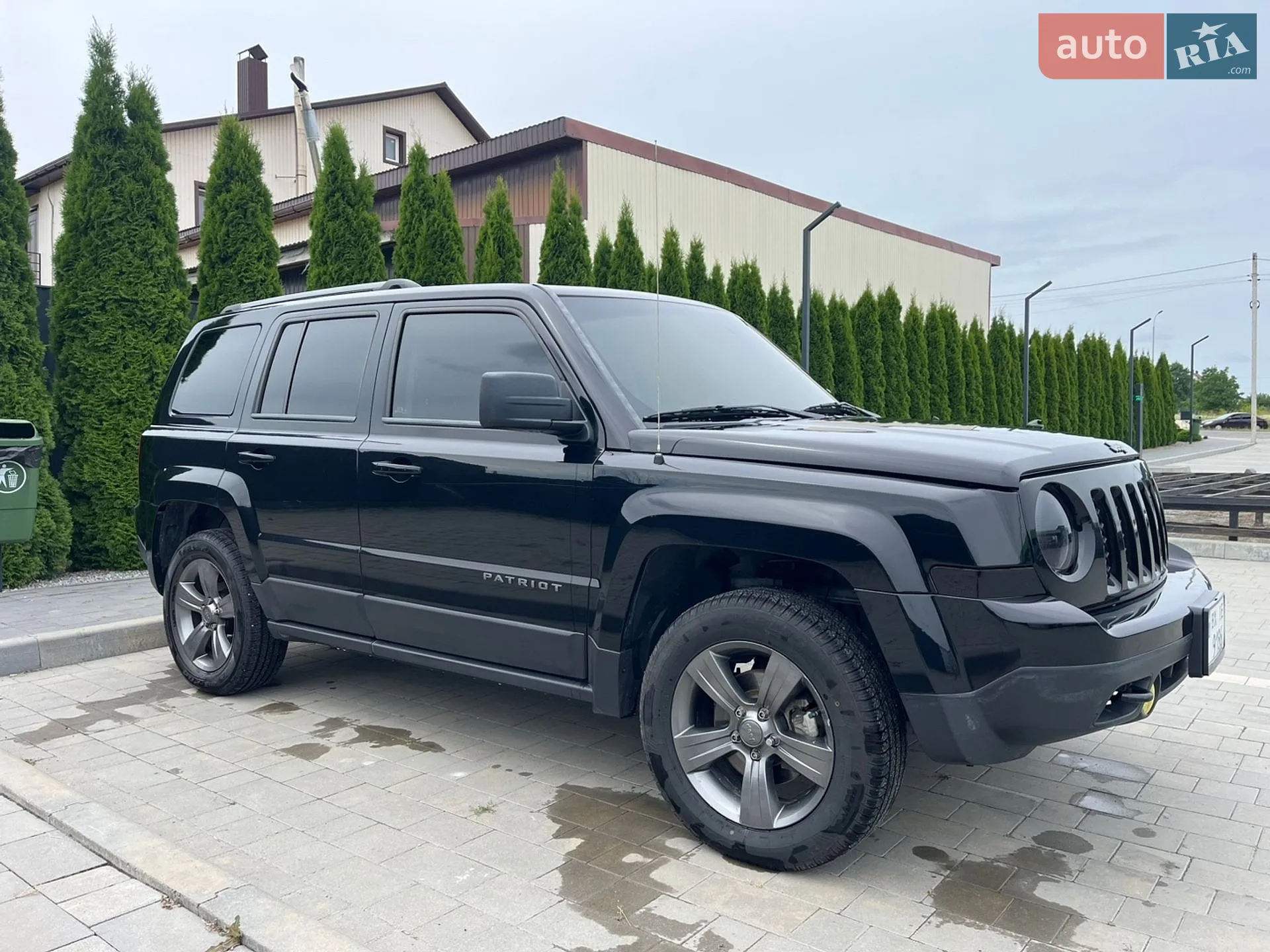 2016 Jeep Liberty (Patriot) - мініатюра 3
