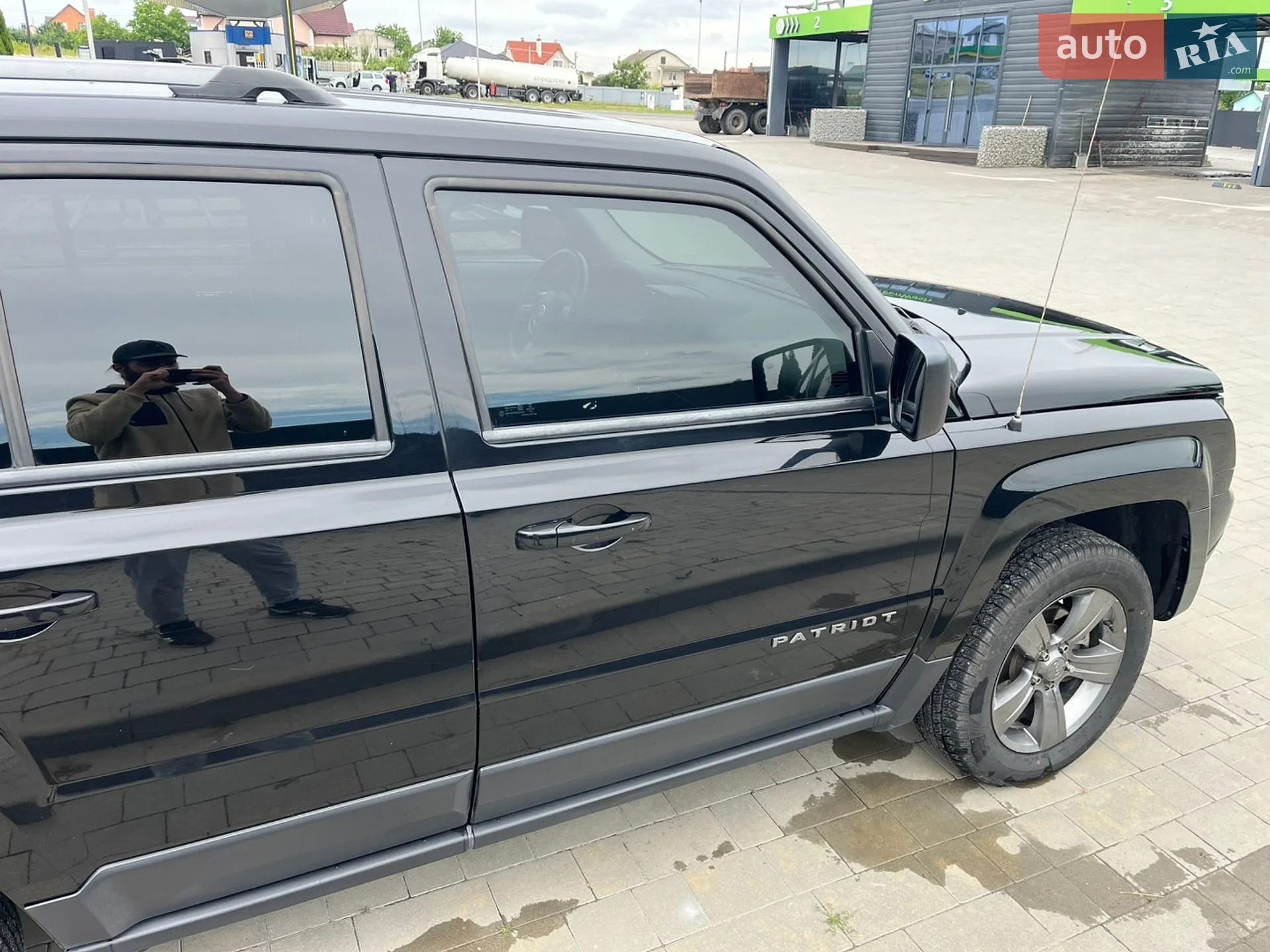 2016 Jeep Liberty (Patriot) - мініатюра 6