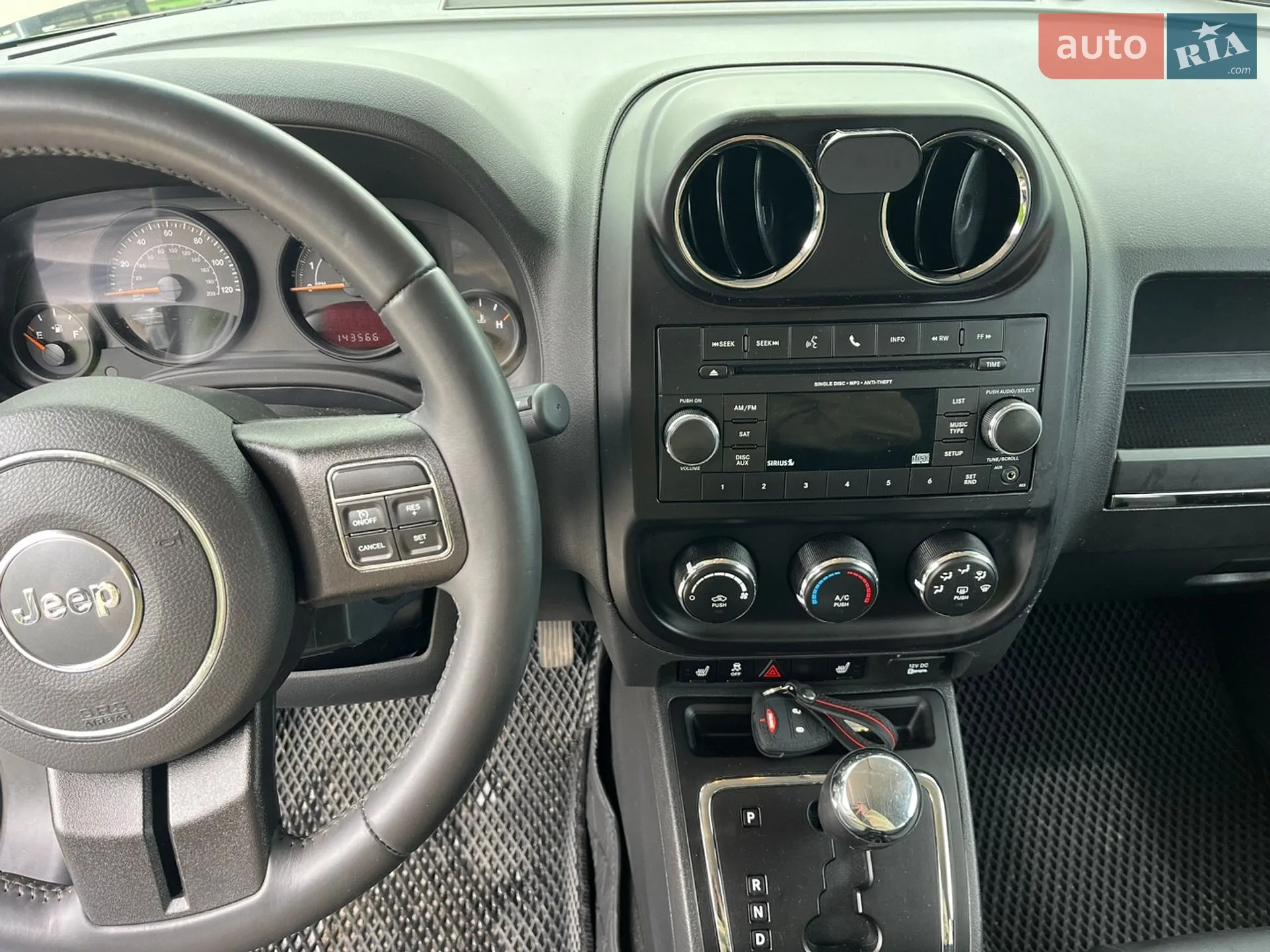 2016 Jeep Liberty (Patriot) - мініатюра 17