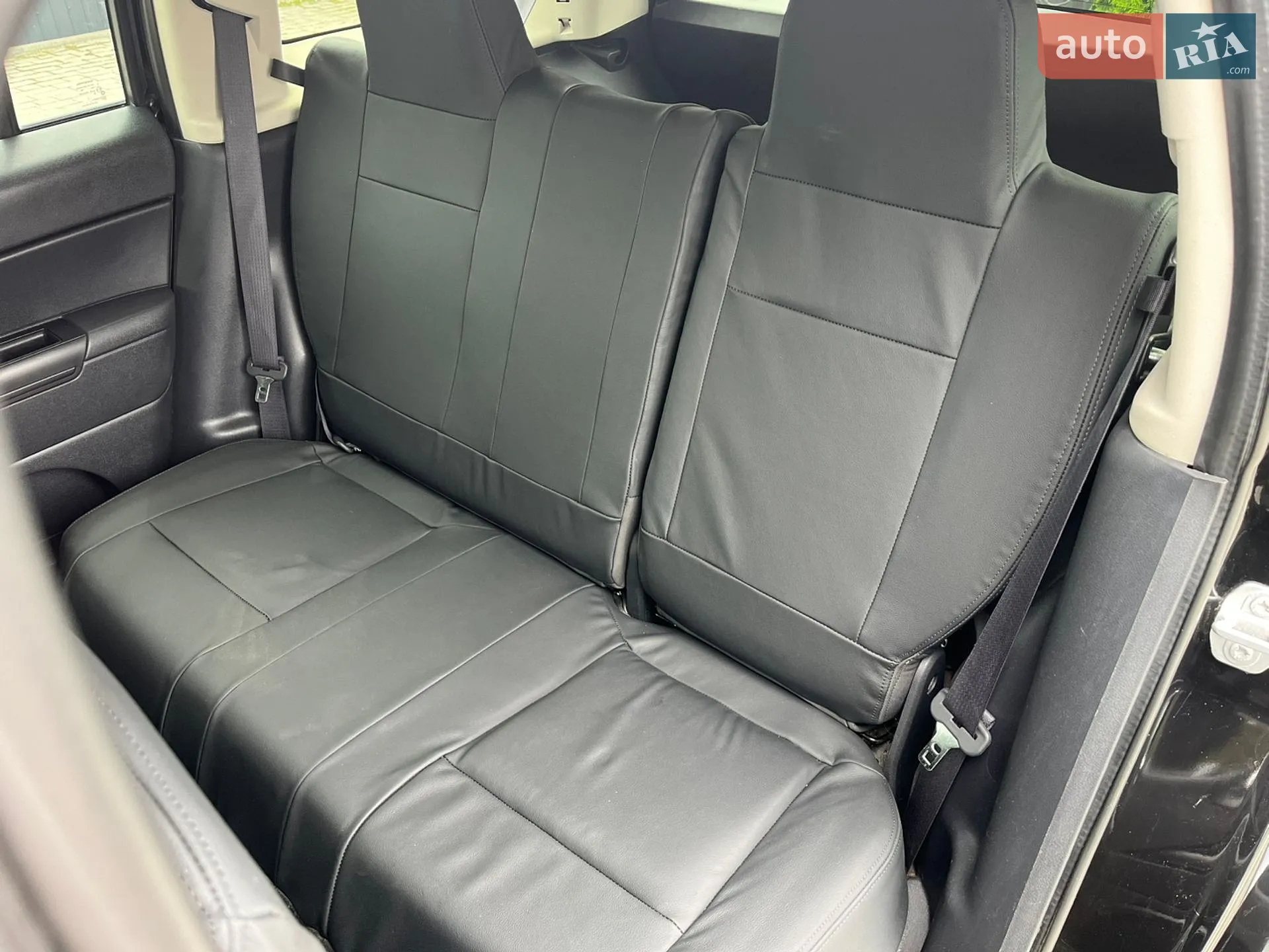 2016 Jeep Liberty (Patriot) - мініатюра 21