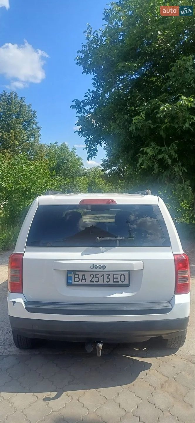 2014 Jeep Liberty (Patriot) - мініатюра 3