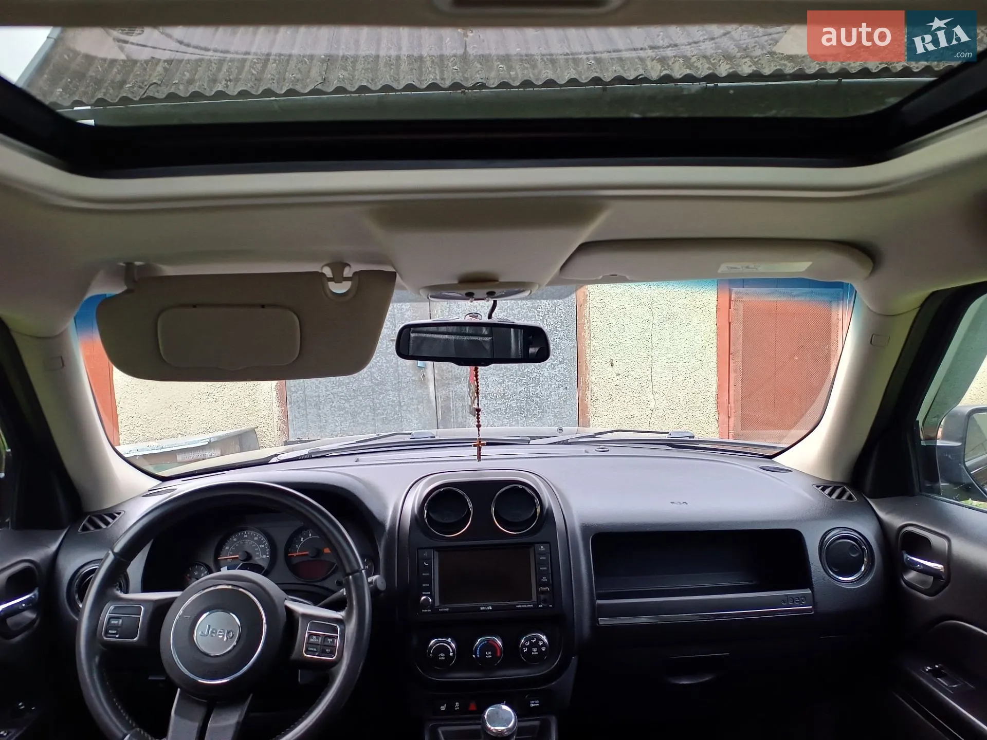 2016 Jeep Liberty (Patriot) - мініатюра 22