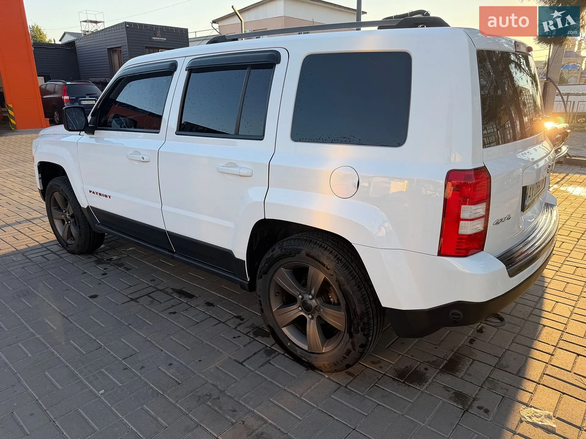 2016 Jeep Liberty (Patriot) - мініатюра 5