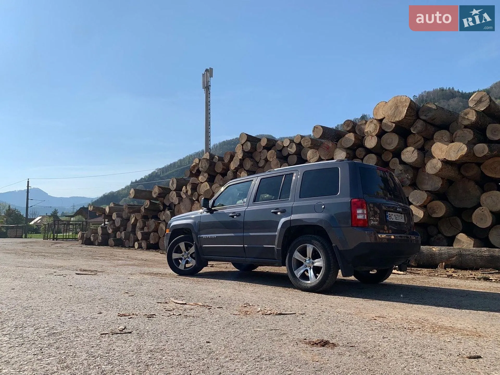2016 Jeep Liberty (Patriot) - мініатюра 10
