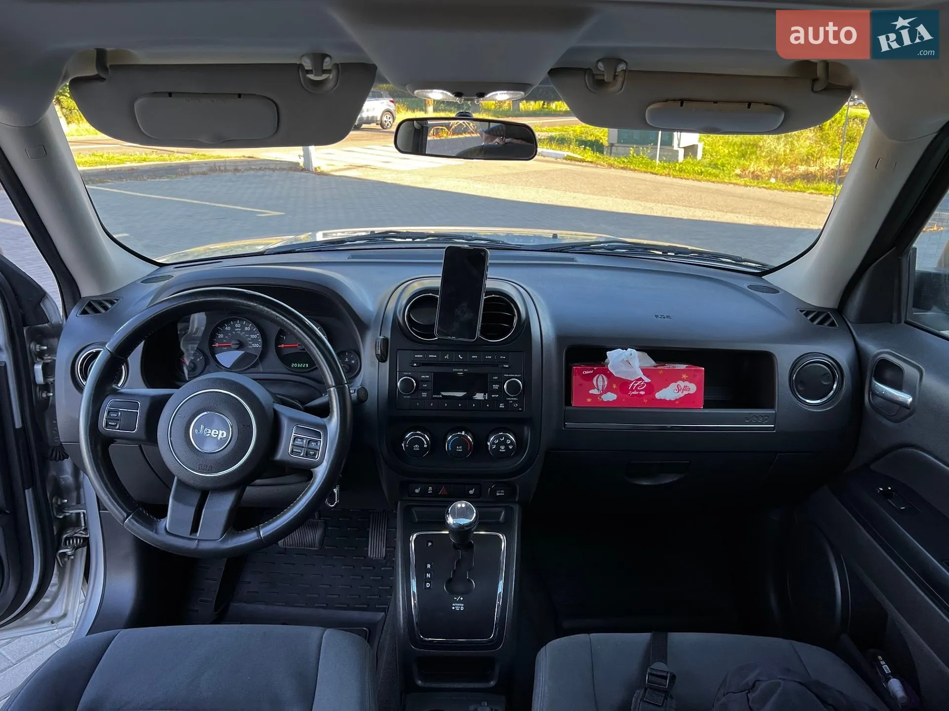 2010 Jeep Liberty (Patriot) - мініатюра 9