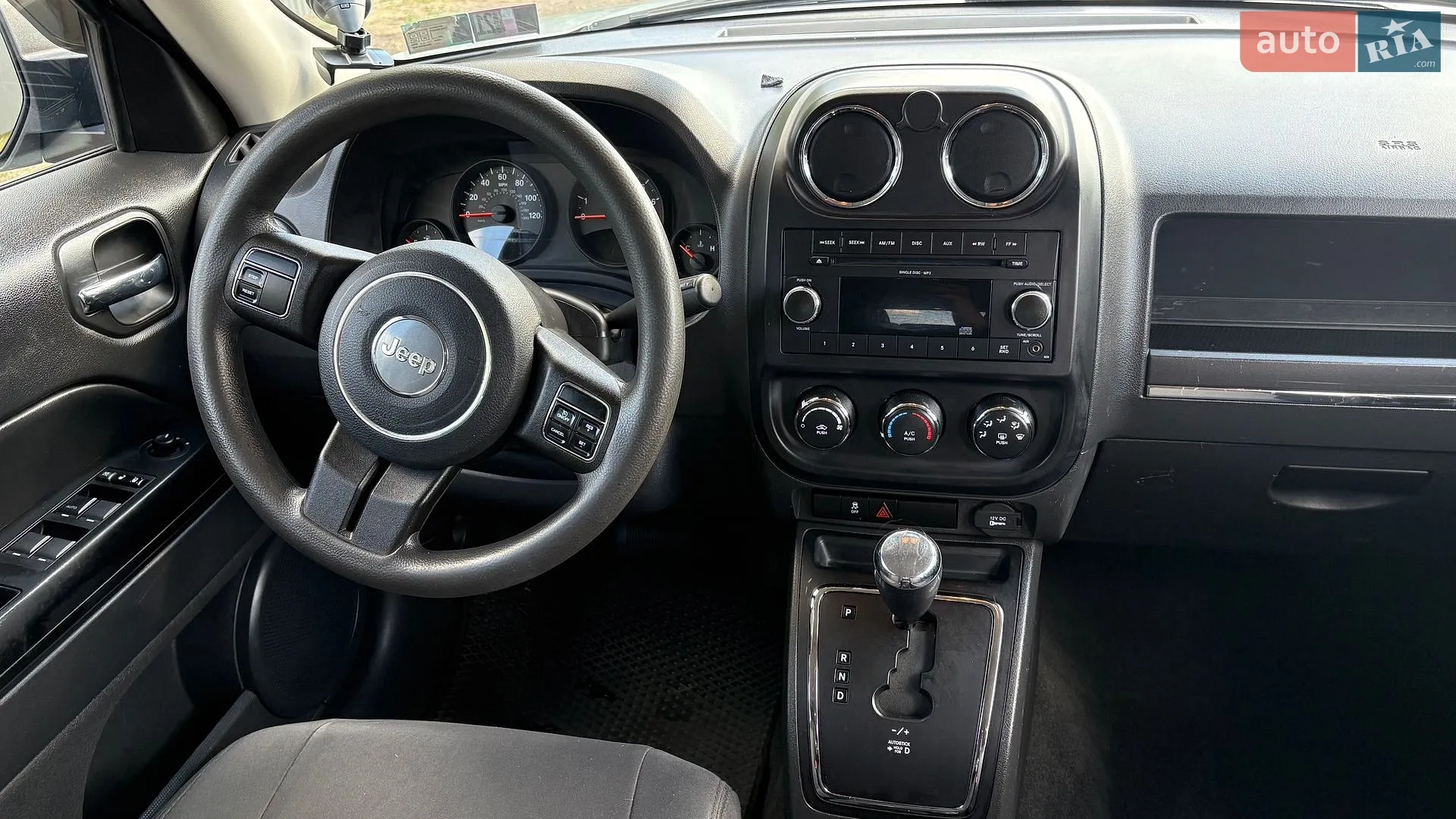 2011 Jeep Liberty (Patriot) - мініатюра 4