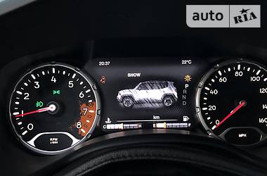 Позашляховик / Кросовер Jeep Renegade 2015 в Мукачевому