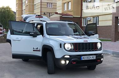Позашляховик / Кросовер Jeep Renegade 2015 в Мукачевому