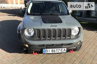 Внедорожник / Кроссовер Jeep Renegade 2015 в Полтаве