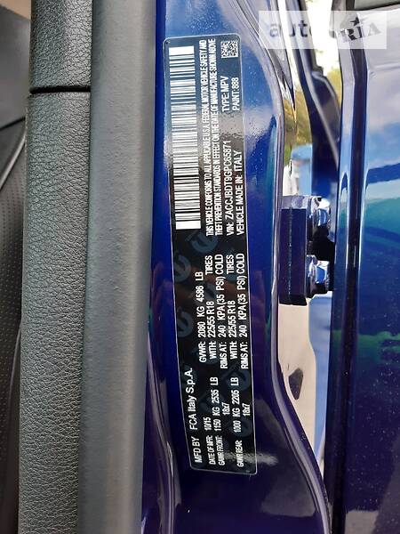 Внедорожник / Кроссовер Jeep Renegade 2016 в Одессе