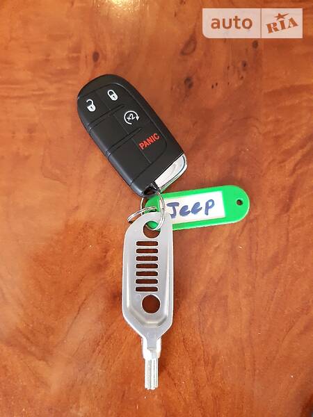 Внедорожник / Кроссовер Jeep Renegade 2016 в Одессе