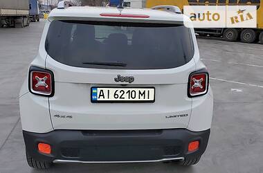 Внедорожник / Кроссовер Jeep Renegade 2015 в Киеве