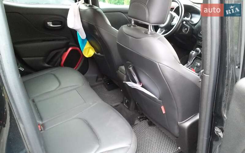 Позашляховик / Кросовер Jeep Renegade 2015 в Полтаві