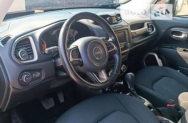 Внедорожник / Кроссовер Jeep Renegade 2016 в Тальном