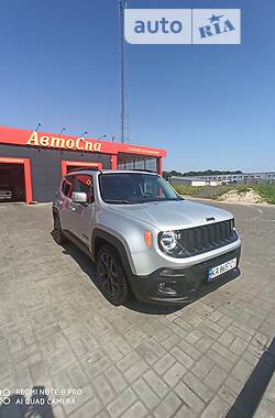 Позашляховик / Кросовер Jeep Renegade 2017 в Черкасах