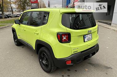 Внедорожник / Кроссовер Jeep Renegade 2018 в 