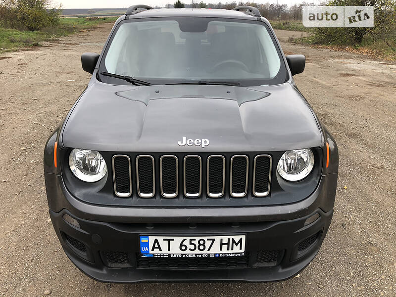 Позашляховик / Кросовер Jeep Renegade 2017 в Городенці