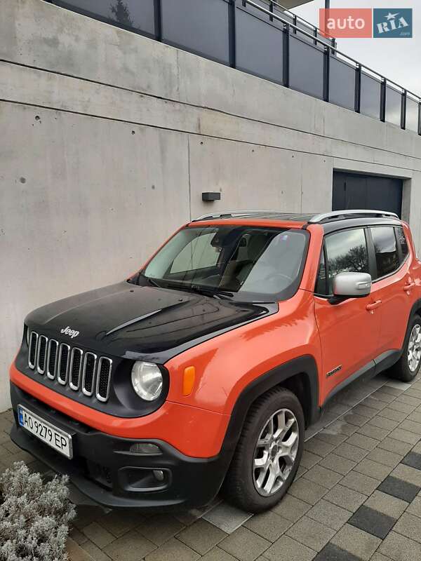 Внедорожник / Кроссовер Jeep Renegade 2015 в Перечине