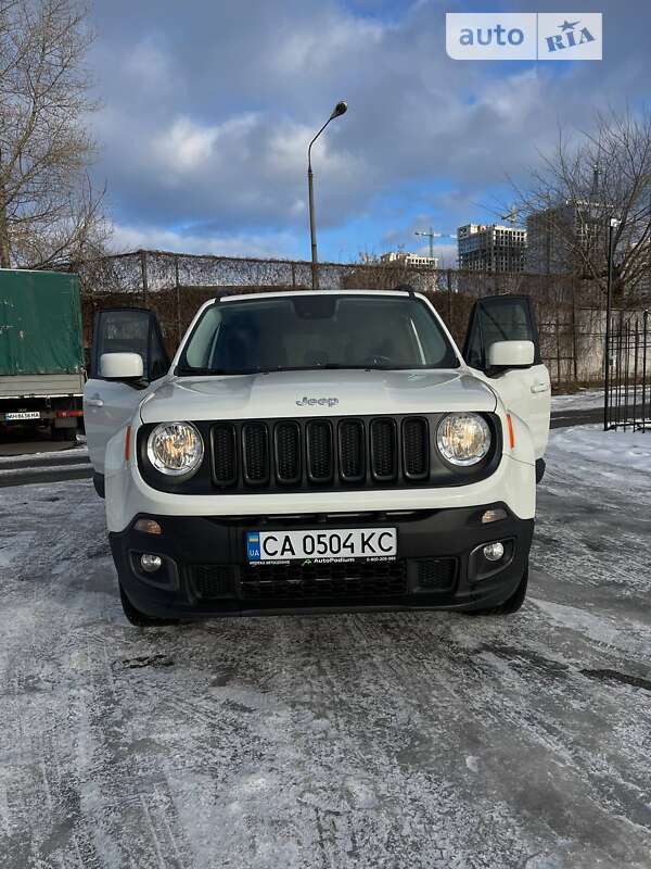 Внедорожник / Кроссовер Jeep Renegade 2016 в Киеве