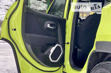 Внедорожник / Кроссовер Jeep Renegade 2018 в 