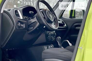 Внедорожник / Кроссовер Jeep Renegade 2018 в 