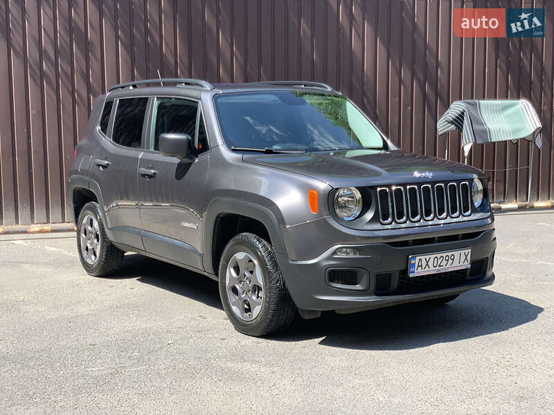 Внедорожник / Кроссовер Jeep Renegade 2017 в Харькове