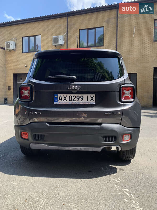 Внедорожник / Кроссовер Jeep Renegade 2017 в Харькове