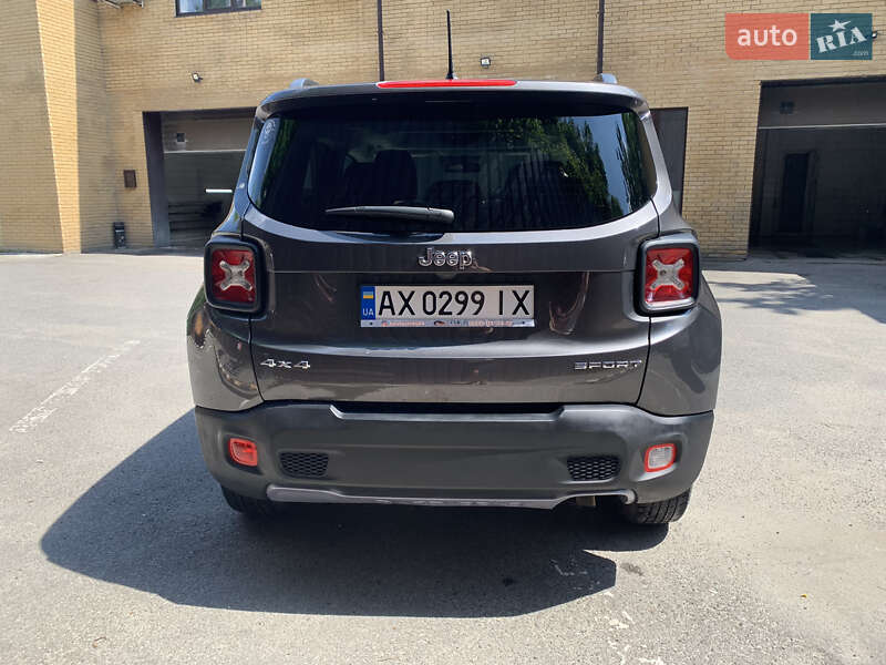 Внедорожник / Кроссовер Jeep Renegade 2017 в Харькове