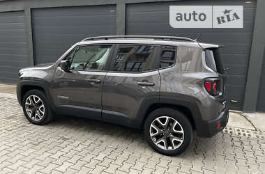 Внедорожник / Кроссовер Jeep Renegade 2017 в Черновцах