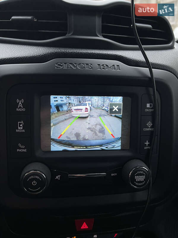 Внедорожник / Кроссовер Jeep Renegade 2017 в Черновцах