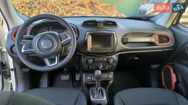 Внедорожник / Кроссовер Jeep Renegade 2018 в Смеле