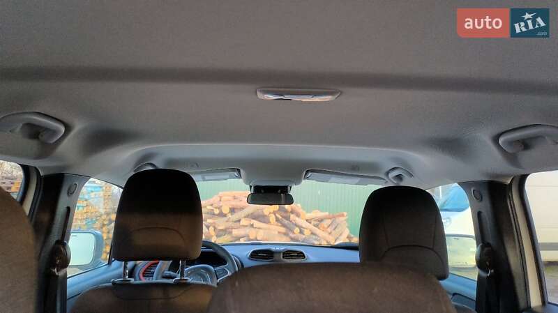 Внедорожник / Кроссовер Jeep Renegade 2018 в Смеле