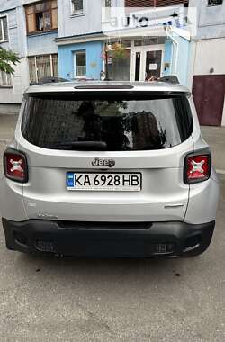 Позашляховик / Кросовер Jeep Renegade 2015 в Києві